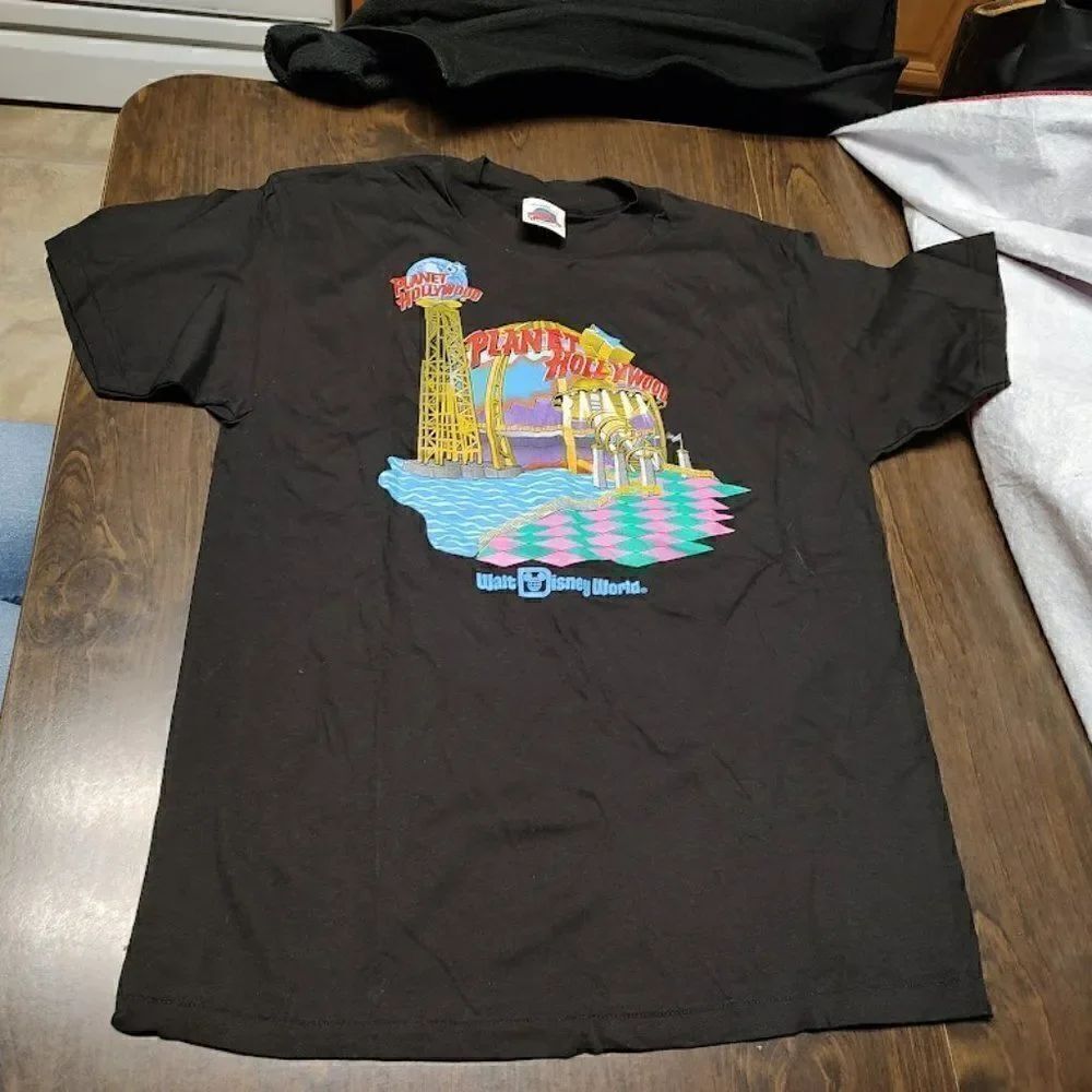 New Vintage Planet Hollywood Black shirt size Women's L